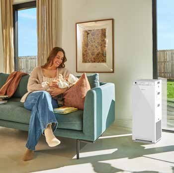 Daikin MCK555AW у спальні